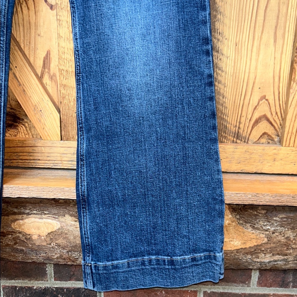 WRANGLER RETRO WOMENS DARK WASH SADIE LOW RISE FLARE/BOOT CUT JEANS NWOT - Picture 4 of 11